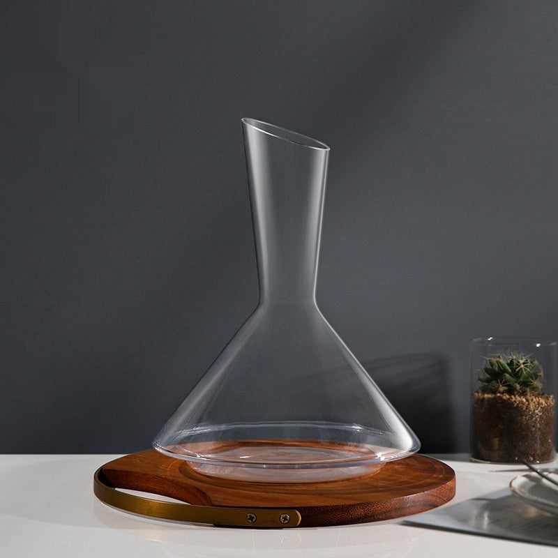 Handmade crystal wine decanter, included in the retirement bundle