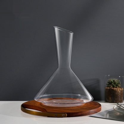 Handmade crystal wine decanter, included in the retirement bundle